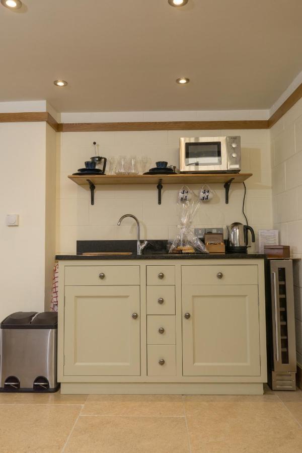 Vineyard Barn Room Woodchester Exterior photo